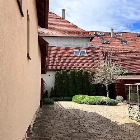 Katalak Apartmán *